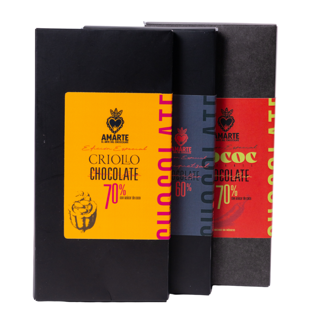 Las tres ediciones especiales de AMARTE apiladas: Criollo, Cococ y Xochiquetzal